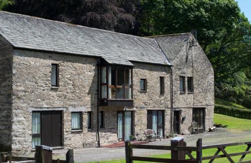 Low Newton House | Grange Cottage Lakeside Windermere