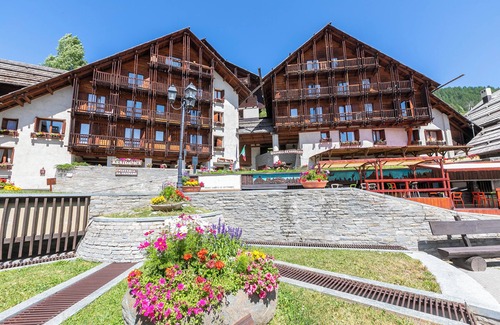Grangesises Apartment | Grange Hike & Ski - 13D Sestriere, Sestriere (Grange Sises), Italy