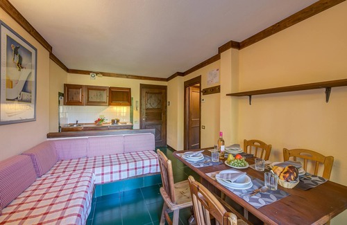Grangesises Apartment | Grange Hike & Ski - 18C Sestriere, Sestriere (Grange Sises), Italy