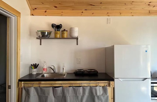 Northern Ontario Cabin | Granite Lake 3 Bedroom Cabin