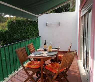 Barril de Cima Apartment | Granny's House by Trip2Portugal