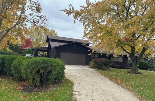 Marseilles House | Granny’s Place