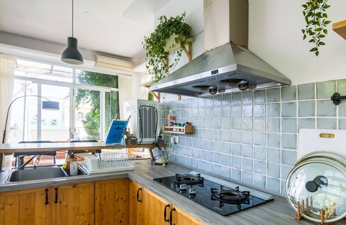 Eluan House | Grass B&B