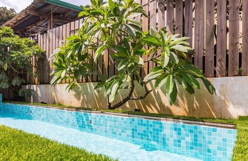 Eluan House | Grass B&B