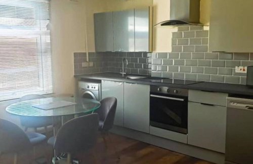 Gravesend Apartment | Gravesend 1 Bedroom Flat 2 Min Walk to Station & Town Centre