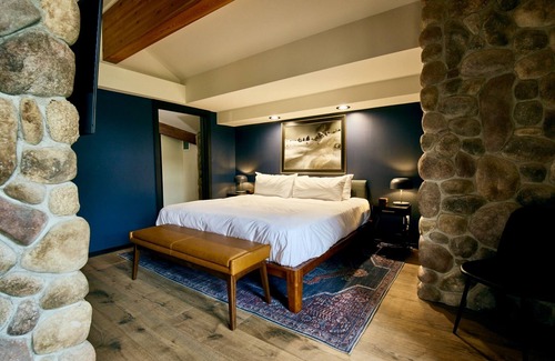 Big Sky Hotel | Gravity Haus Big Sky