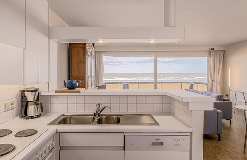 Oostduinkerke Apartment | Gray D´Albion A53 + G