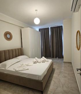 Orikum Apartment | Gray Mirage Apartment near the beach