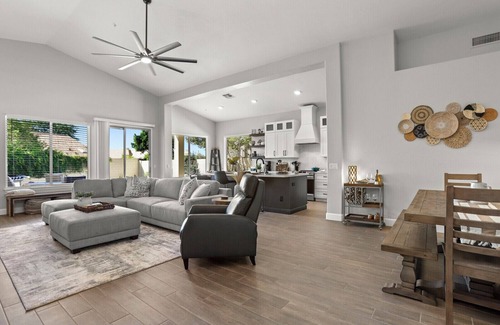 North Scottsdale House | Grayhawk 1-story house with private yard, garage, heated pool, south-facing sun