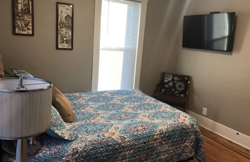 Fairbury Bed & Breakfast | Grayhouse Inn - Room #5