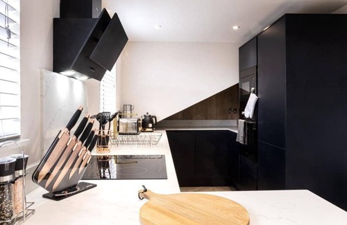Reading Apartment | Grayson Court by Deardon Properties