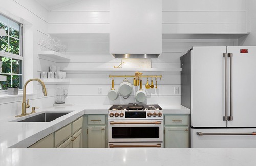 Grayton Beach House | Grayton Time - Grayton Beach, Heated Private Pool, Walk to the Beach + Red Bar!