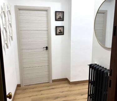 Figares Apartment | GRAZARIEs -Piso Céntrico Granada-