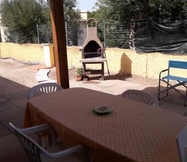 Badesi Apartment | Grazioso appartamentino per 4 persone con 2 camere da lett in villa panoramica