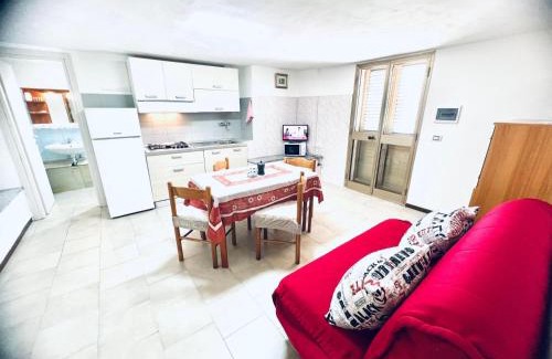 La Muddizza Apartment | Grazioso appartamento in villetta bianca
