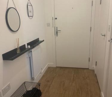 Broad Green Apartment | Great 1Bed 10 mins from East Croydon with Free WiFi