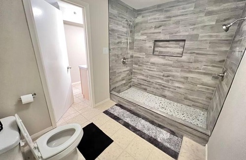 Harlingen House | Great 2 Story Home in Harlingen, Texas
