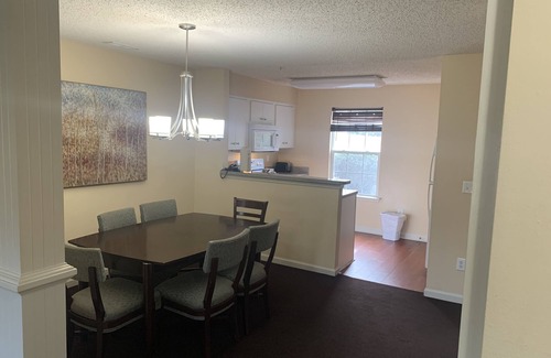 Berkeley Condo | Great 4BDR/4BA combined unit sleeps 12 in Williamsburg, VA