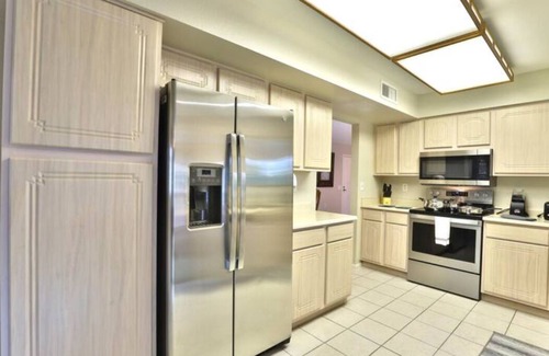 Sun City West House | Great 55+ Community Come relax and play!