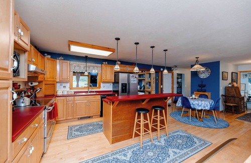 Canaan Apartment | Great central location nestled within our family owned & operating tree farm.