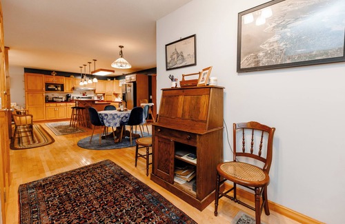 Canaan Apartment | Great central location nestled within our family owned & operating tree farm.