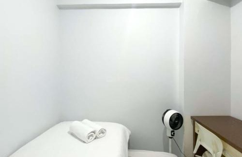 Rawasari Apartment | Great Choice and Comfortable 2BR at Green Pramuka City Apartment By Travelio