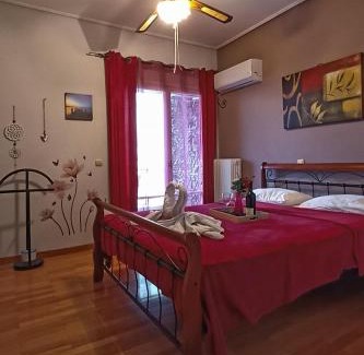 Nea Chalkidona Apartment | Great city view at a safe neighborhood near metro