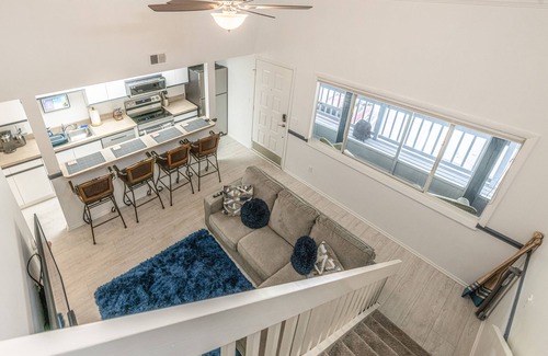 Dunnellon Condo | Great condo in Withlacoochee riverfront community - pool & hot tub access