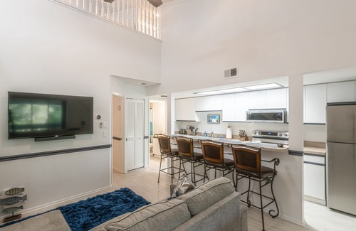 Dunnellon Condo | Great condo in Withlacoochee riverfront community - pool & hot tub access