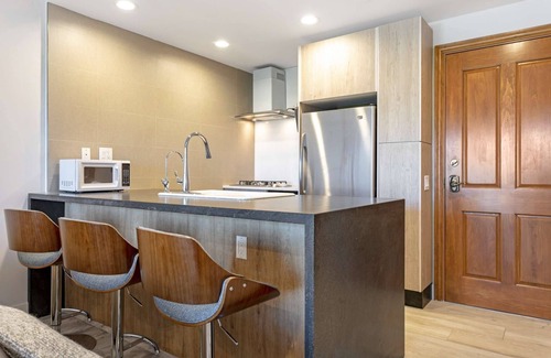 Avon Condo | Great Dates and Rates All Summer! Our 1BR is Near Shops & Dining. Long Stay Rates Available