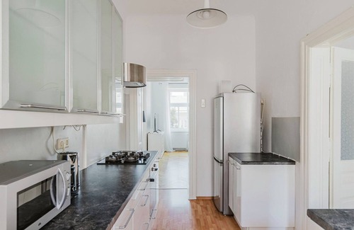 Dobling Apartment | Great Döbling 2BR, Fully Furnished & Ready, by Blueground