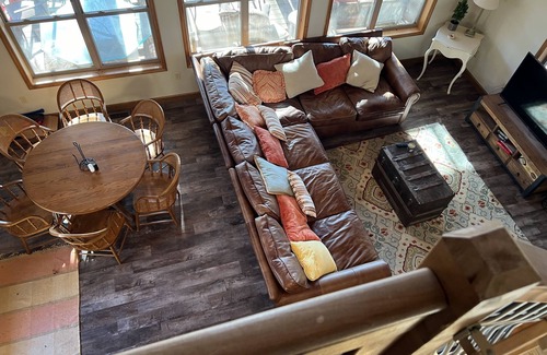 Van Buren Cabin | Great Eclipse Cabin. With River Views