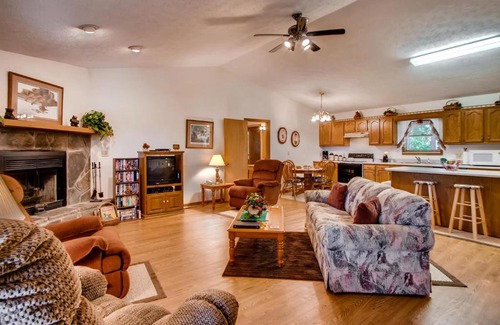 Wears Valley House | Great Escape Cabin