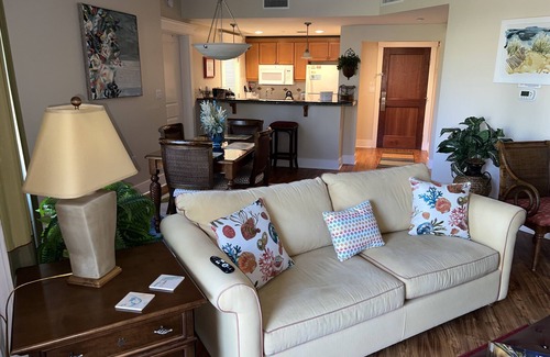 Baytowne Wharf Condo | GREAT FALL DEALS+WEEKLY SPECIALS, Pools,Tram,Sandestin/Village of Baytowne Wharf