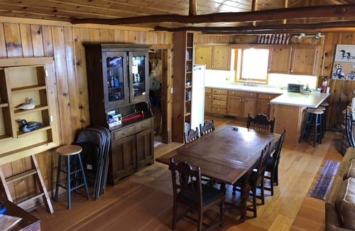 Bay Lake Cabin | Great Family Getaway on Beautiful Bay Lake