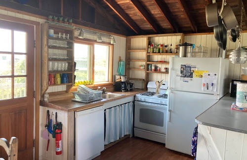 Davis Park House | Great Family rental with bay views from screen porch