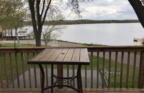 Maple Plain House | Great fishing. Large one bedroom, two baths, Beautiful view of lake independence