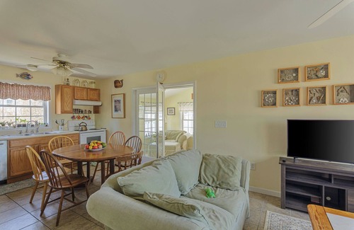 Old Lyme Cottage | great for families, large yard, seeking 25-26 academic renters - 2400sf
