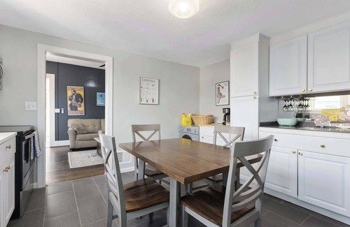Lee's Summit House | Great for Families|King Beds+Walkable to DT LS