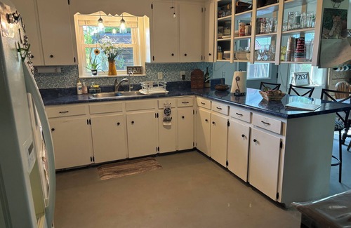 Wilburn House | Great get away to a country home with large yard and outdoor sitting area.