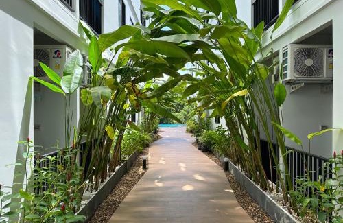 Sa Khu Apartment | Great Hill Jungle View Pool Gym Naiyang