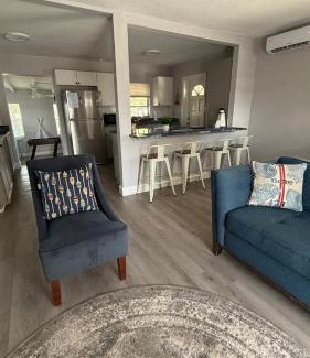 Tropic House | Great Home Close to shops, FIT, Beaches,and Space X