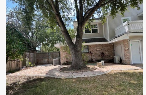 Harlingen House | Great home near the Heart of Harlingen Nearly 3000sqft