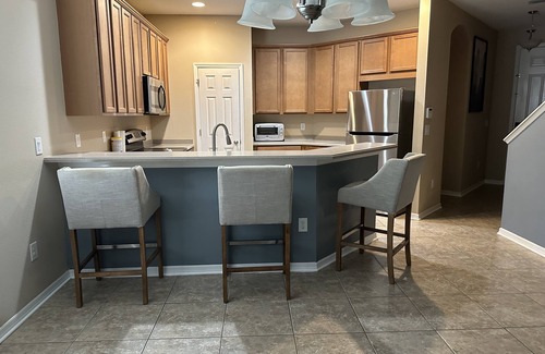 Riverview House | Great home with a bonus room or office. Close to downtown and airport.