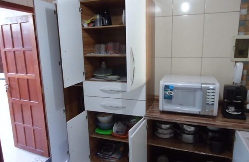 Praia do Morro House | GREAT HOUSE DUPLEX, SLEEPS UP TO 15 PEOPLE ONLY 800 METERS FROM THE BEACH.