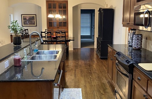 Tulsa House | Great house in a great neighborhood!