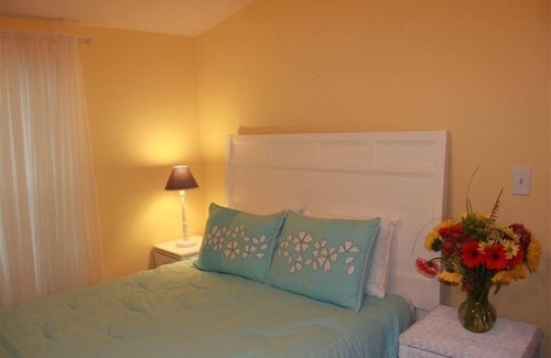 Gravois Mills Cabin | Great lake front Location-Gorgeous View- a Lake House Getaway Near Laurie