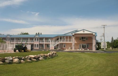 Mackinaw City Hotel | Great Lakes Inn Mackinaw City
