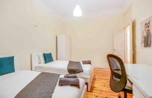 Alto do Pina Apartment | Great lisbon room