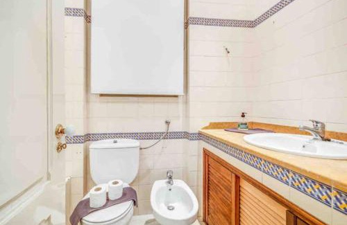 Alto do Pina Apartment | Great lisbon room